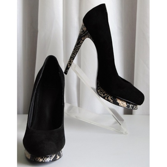 Kelsi Dagger Shoes - Kelsi Dagger "Candise" Suede Platforms Sz 9.5